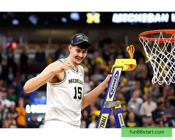 密歇根大学大胜亚利桑那 阿代-玛拉贡献26分9篮板3助攻